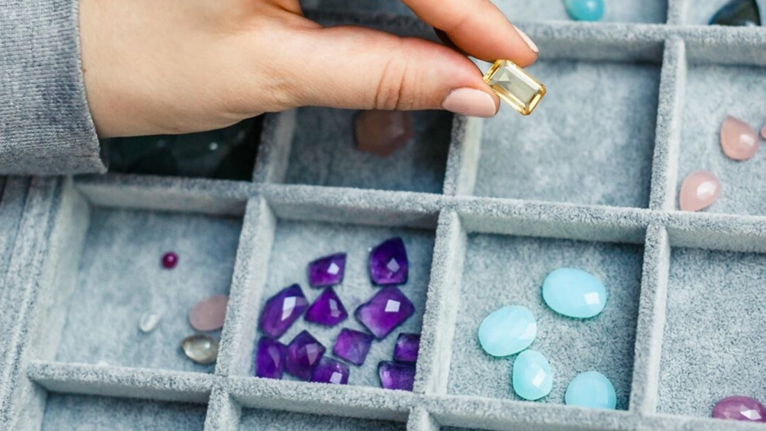 A jewellers guide to buying gemstones abroad